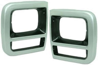 Set Of 2 Front Head Light Door Bezel Left Driver & Right Passenger Side Direct Replacement Compatible With 1994-1996 Chevrolet/GMC G-Series GM2513181 GM2512181 15685964 15685963