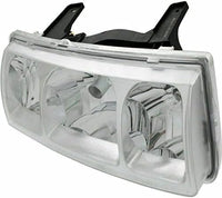 Set Of 2 Front Head Light Assembly Halogen Chrome Interior Left Driver & Right Passenger Side Direct Replacement Compatible With 2005 Saturn Vue GM2502253 GM2503253 22730381 22730382
