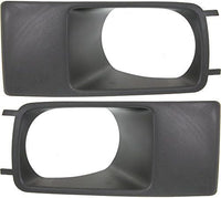 Set Of 2 Front Fog Light Molding Textured Right Passenger & Left Driver Side Direct Replacement Compatible With 2005-2007 Dodge Magnum CH1038139 CH1039139 4805923AA 4805922AA