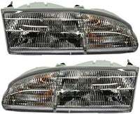 Set Of 2 Front Headlights Assembly Right Passenger & Left Driver Side Direct Replacement Compatible With 1994-1995 Ford Thunderbird FO2502128 FO2503128 F4SZ13008B F4SZ13008A