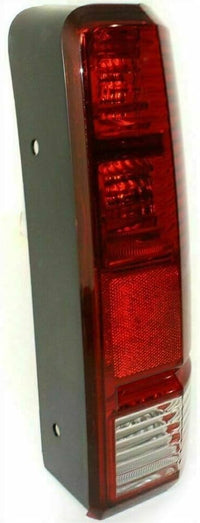 Rear Tail Light Lens & Housing Right Passenger Side Direct Replacement Compatible With 2007-2011 Dodge Nitro CH2819115 55157150AG