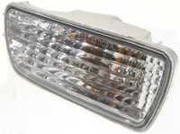 Front Signal Light Assembly Right Passenger Side Direct Replacement Compatible With 2001-2004 Toyota Tacoma TO2531140 8151004080