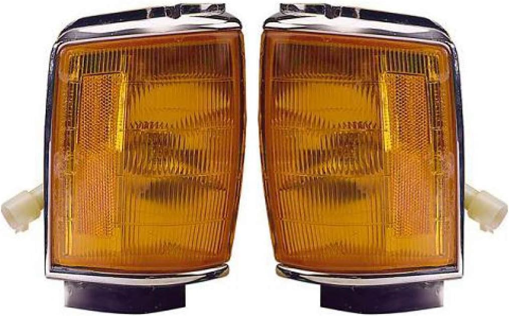 Set Of 2 Front Corner Light Assembly With Chrome Trim Left Driver & Right Passenger Side Direct Replacement Compatible With 1984-1986 Toyota Pickup TO2521116 TO2520114