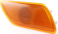 Front Marker Lamp Assembly Right Passenger Side Direct Replacement Compatible With 2000-2005 Ford Focus FO2551134 2S4Z15A201AB