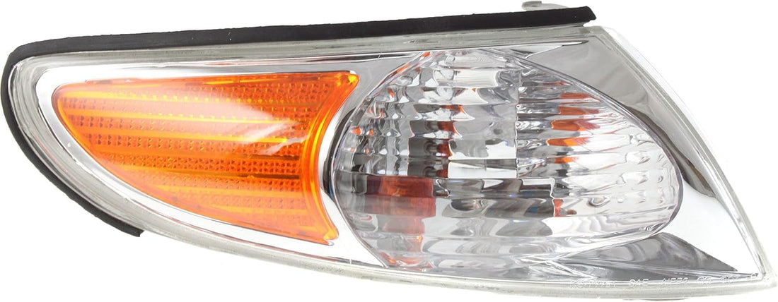 Front Corner Light Assembly Right Passenger Side Direct Replacement Compatible With 2002-2003 Toyota Solara TO2521166 81510AA030