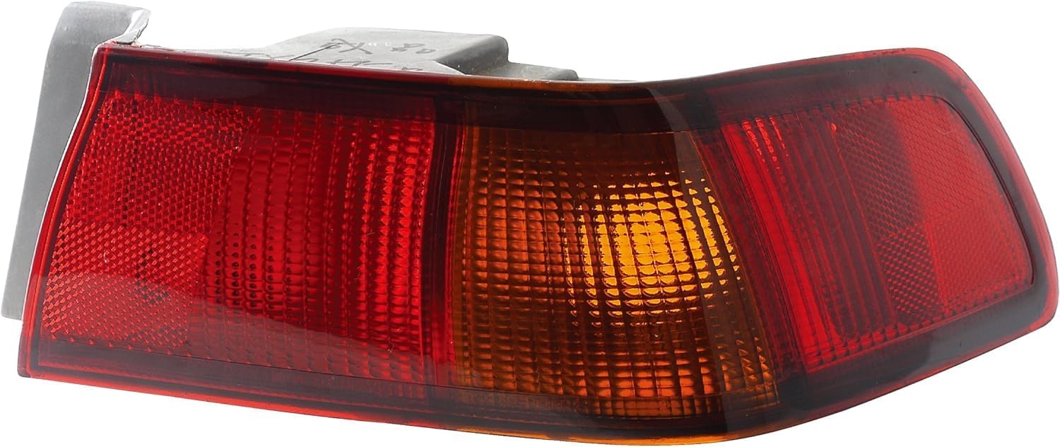 Rear Tail Light Right Passenger Side Direct Replacement Compatible With 1997-1999 Toyota Camry TO2801124 81551AA010