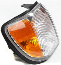 Front Corner Light Assembly Light Right Passenger Side Direct Replacement Compatible With 1999-2004 Nissan Pathfinder NI2521127 261202W625